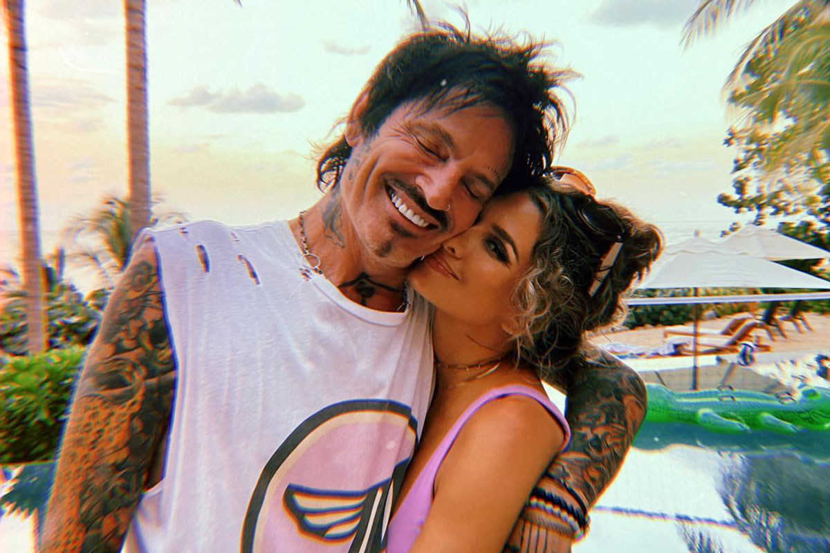 Tommy Lees Wife Brittany Furlan Jokes Her Vagina Was Normal Before