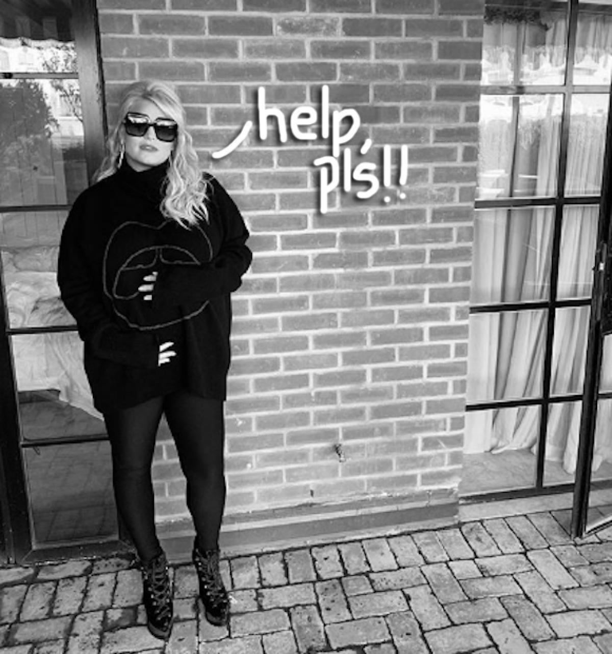 jessica-simpson-pregnancy-feet