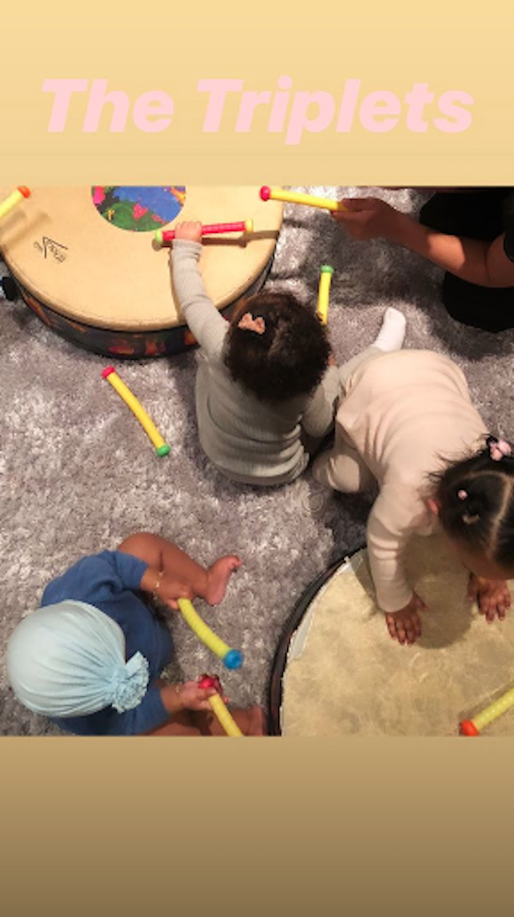 khloe-kardashian-music-class