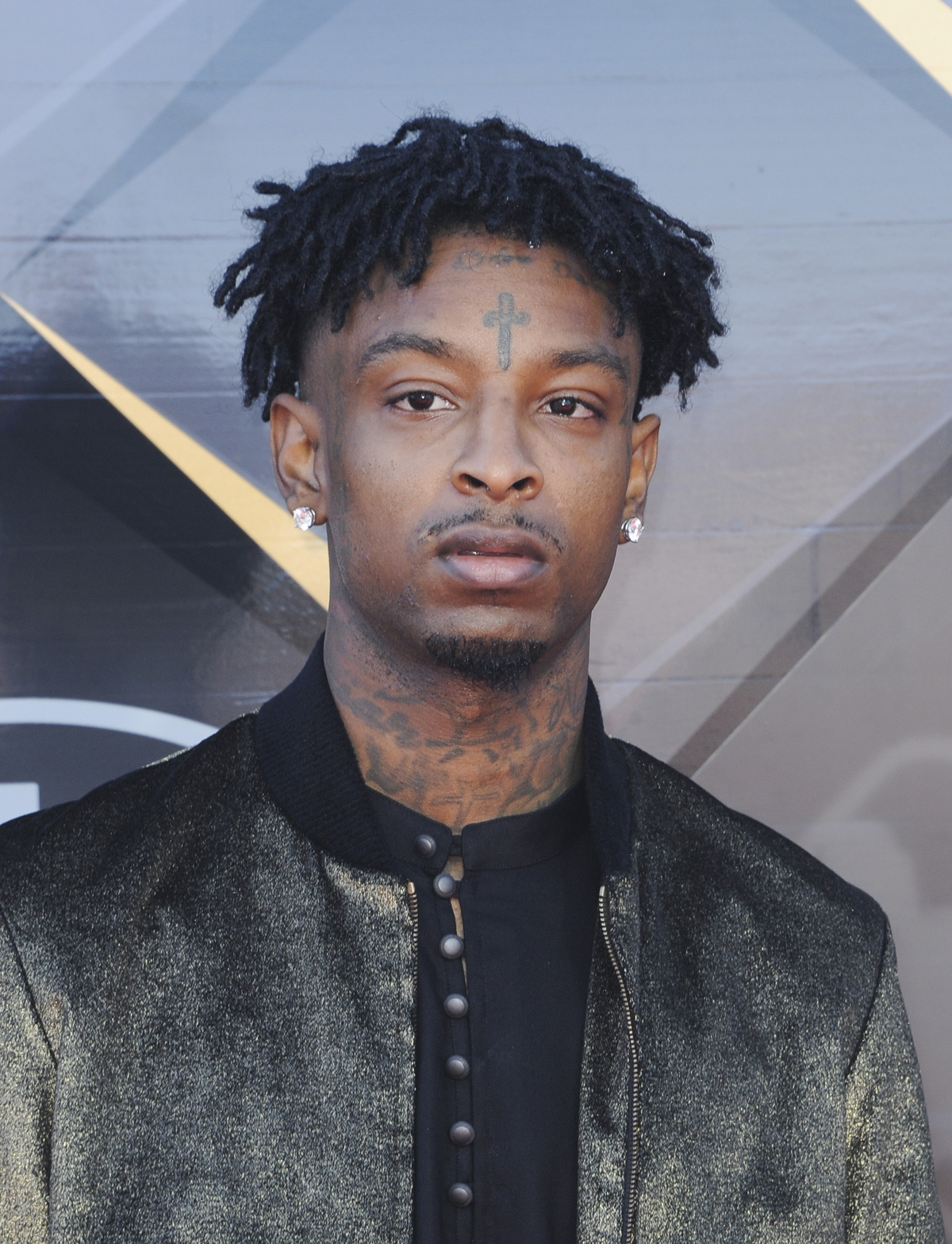 21 Savage Will 'Fight' To Stay In U.S. After ICE Arrest! Perez Hilton