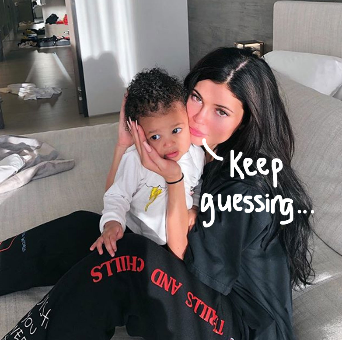 Fans Think Kylie Jenner Is Pregnant Again For This REALLY Subtle Reason ...