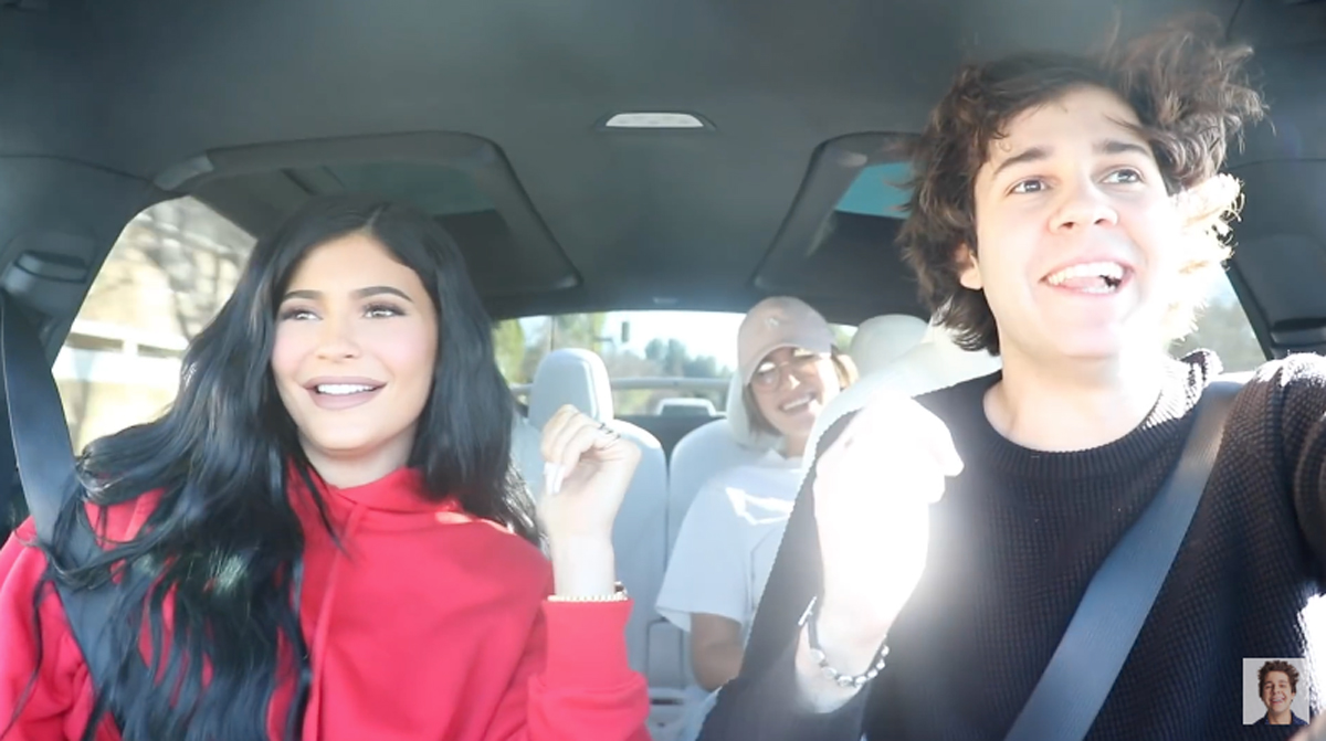 Kylie Jenner surprises fans!