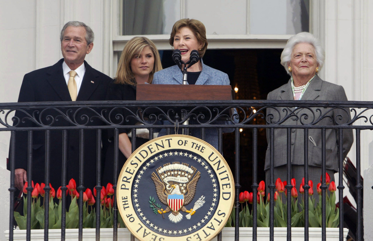 Barbara Bush and family