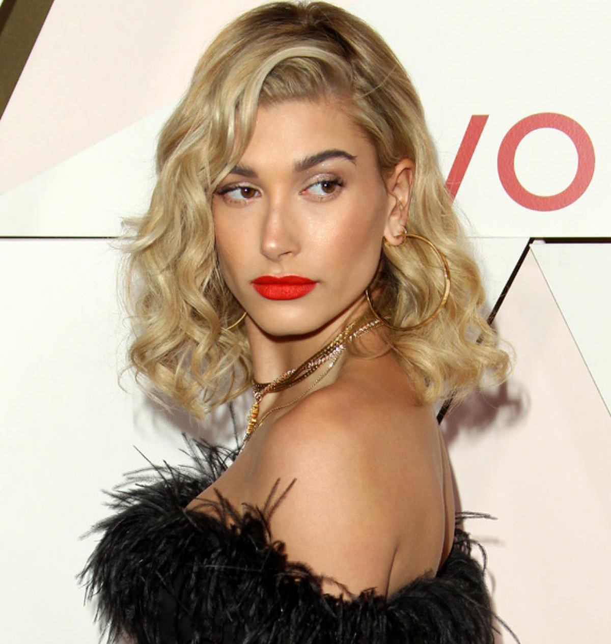 Hailey Bieber Opens Up About Her Struggle With Anxiety We Need To