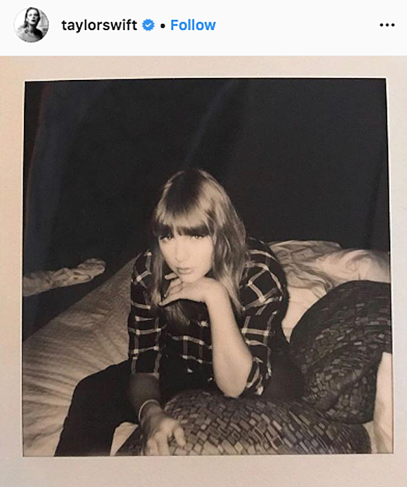 Taylor Swift political instagram post