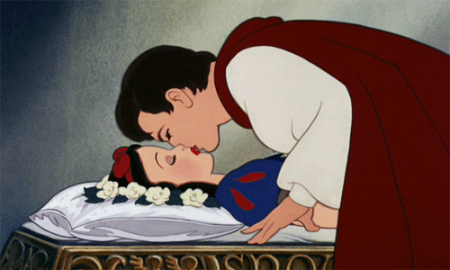 Snow White kiss