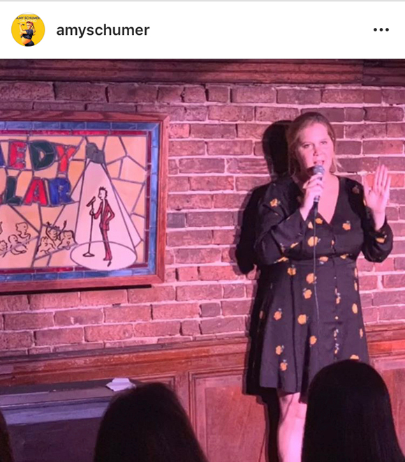 Amy Schumer returns to the stage!
