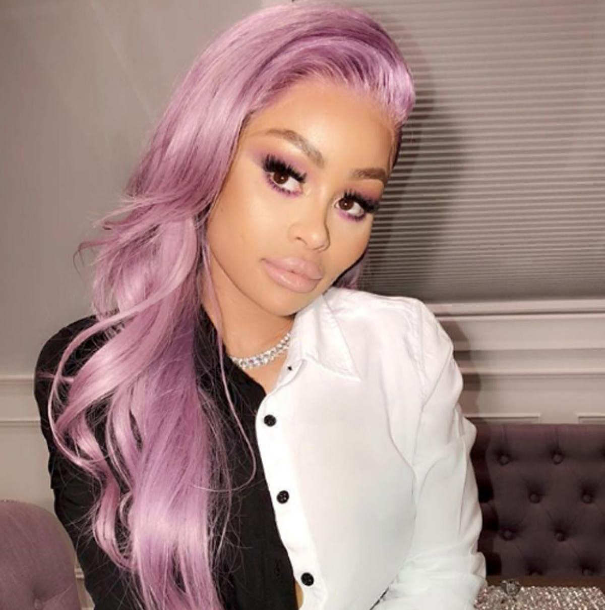 Blac Chyna Pulls Knife