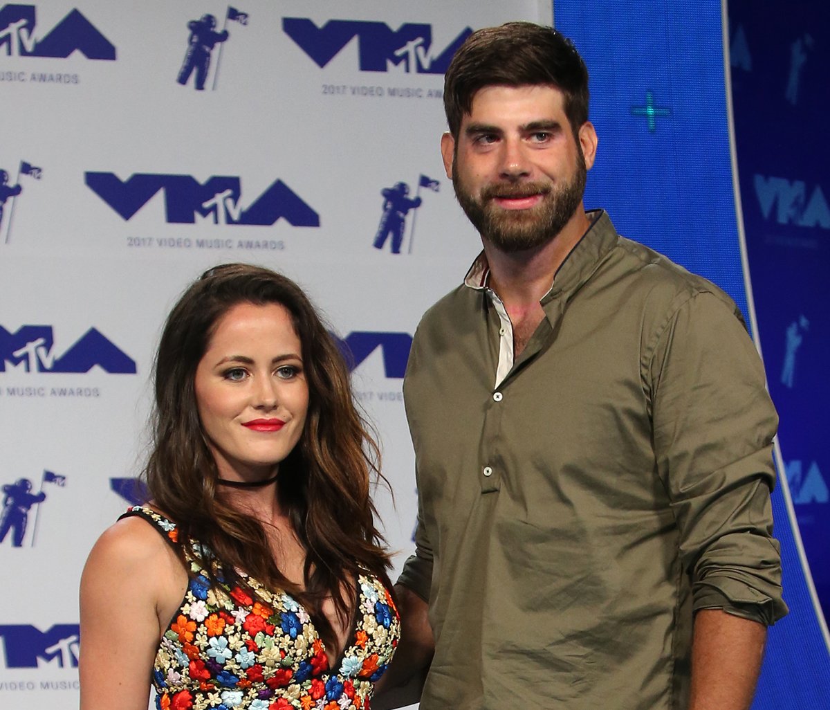 Jenelle Evans Is Hoping To Get Her Kids Back 'In Time For The Summer ...