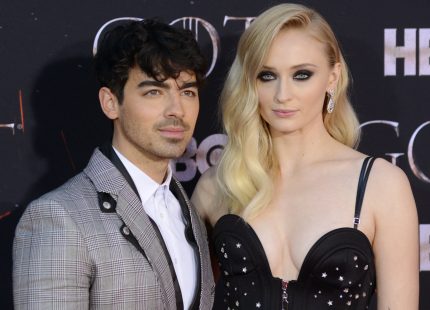 Joe Jonas & Sophie Turner Get Some Fresh Air Together Amid Quarantine in  LA: Photo 4458905, Joe Jonas, Pregnant Celebrities, Sophie Turner Photos