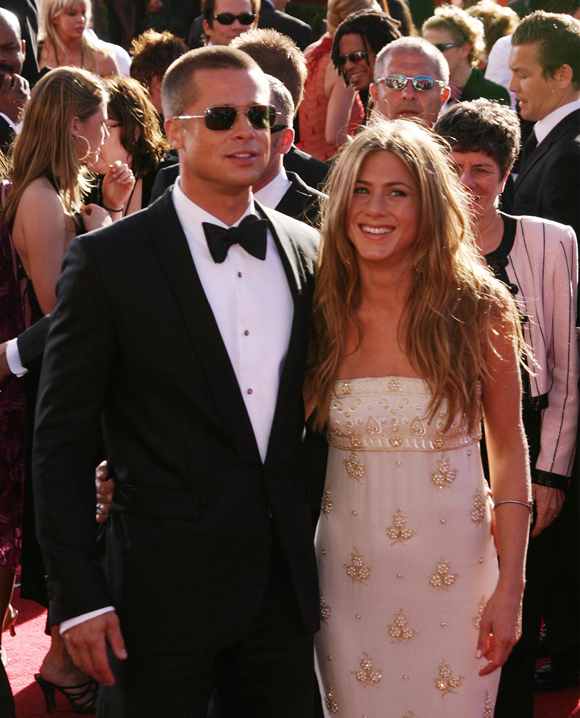 Friendly Exes, Or Something More?! Brad Pitt & Jennifer Aniston ‘Seem