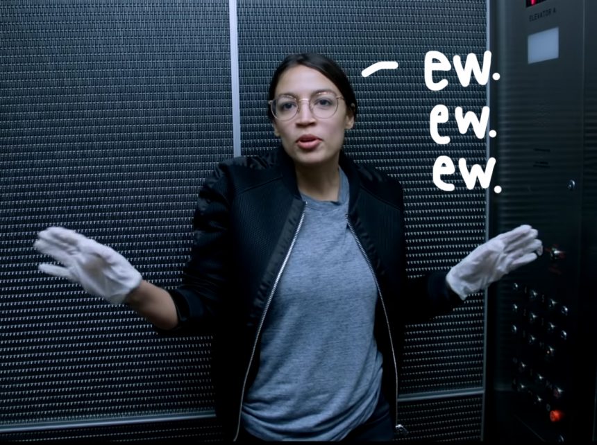 [Image: Alexandria-Ocasio-Cortez-Border-Patrol-F...60x642.jpg]