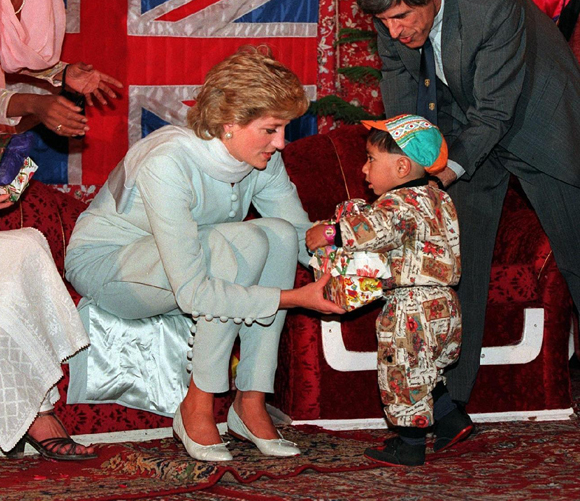 Princess Diana delivering presents to patients