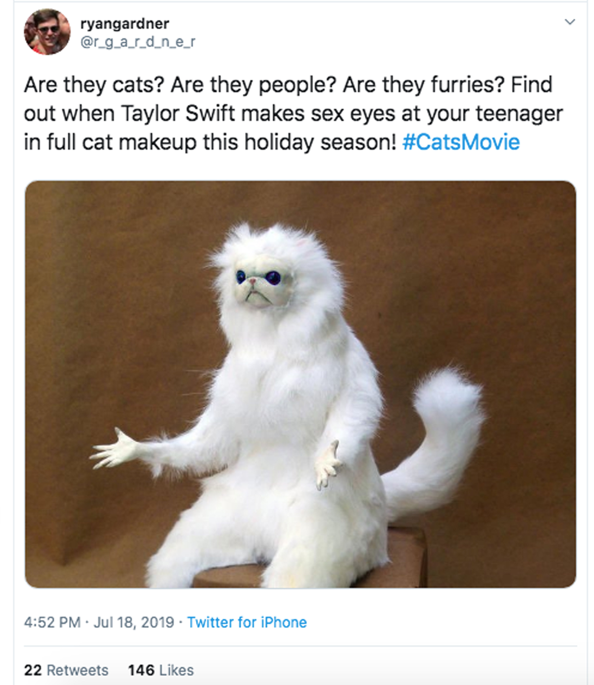 Mother Son Furry Incest Porn Captions - Twitter Has A LOT Of Thoughts About The New 'Cats' Trailer â€” See All The  Funniest Reactions HERE! - CelebrityTalker.com
