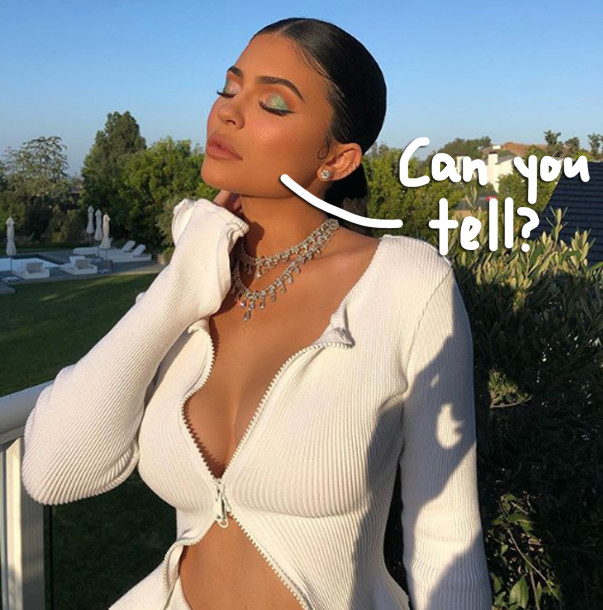 Kylie Jenner Instagram Pic April 9, 2017 – Star Style