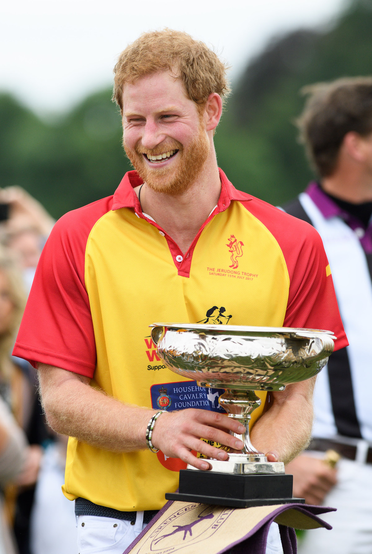 prince harry playing polo