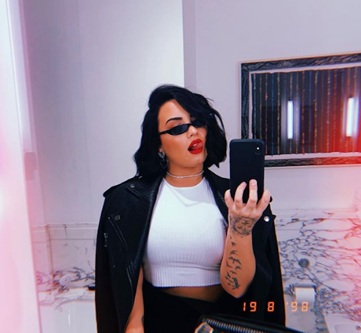 Demi Lovato Celebrates Her 27th Birthday With Ariana Grande & Scooter