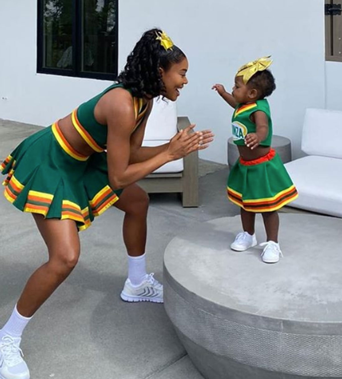 Kylie Jenner S Daughter Stormi Gets The Met Gala Treatment For Halloween As Gabrielle Union Shows Off Her Bring It On Mini Me Celebritytalker Com