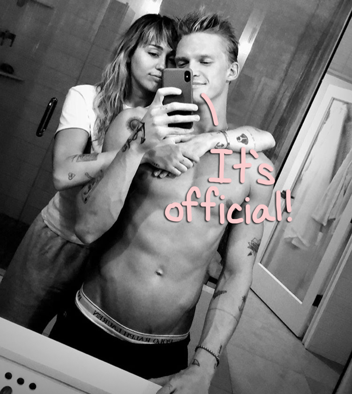 Miley Cyrus Porn Captions Blowjob - Lindsay Lohan Walks Back Her Shady Call-Out Of Miley Cyrus & Cody Simpson!  - CelebrityTalker.com