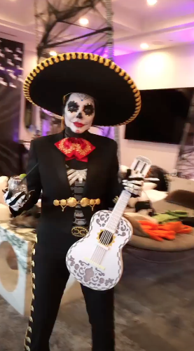 celebrity halloween costumes 2019