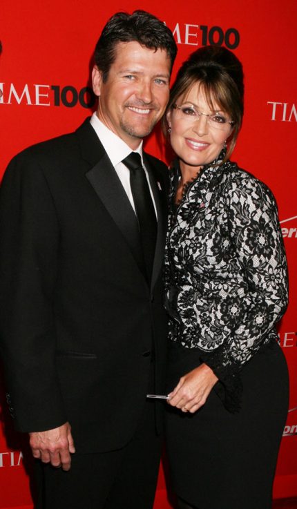 430px x 737px - Sarah Palin Says She Learned Her Husband Of 31 Years Wanted A Divorce  Through EMAIL! Ouch! - CelebrityTalker.com