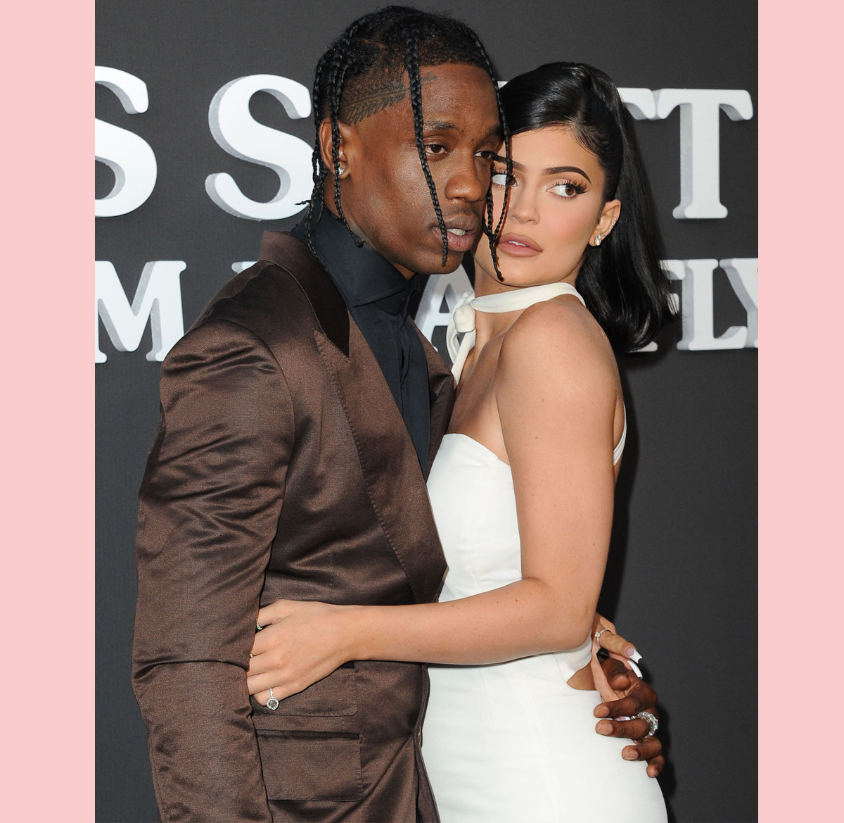 kylie travis scott thanksgiving palm springs