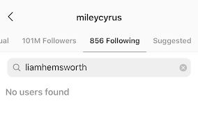 miley cyrus unfollows liam hemsworth