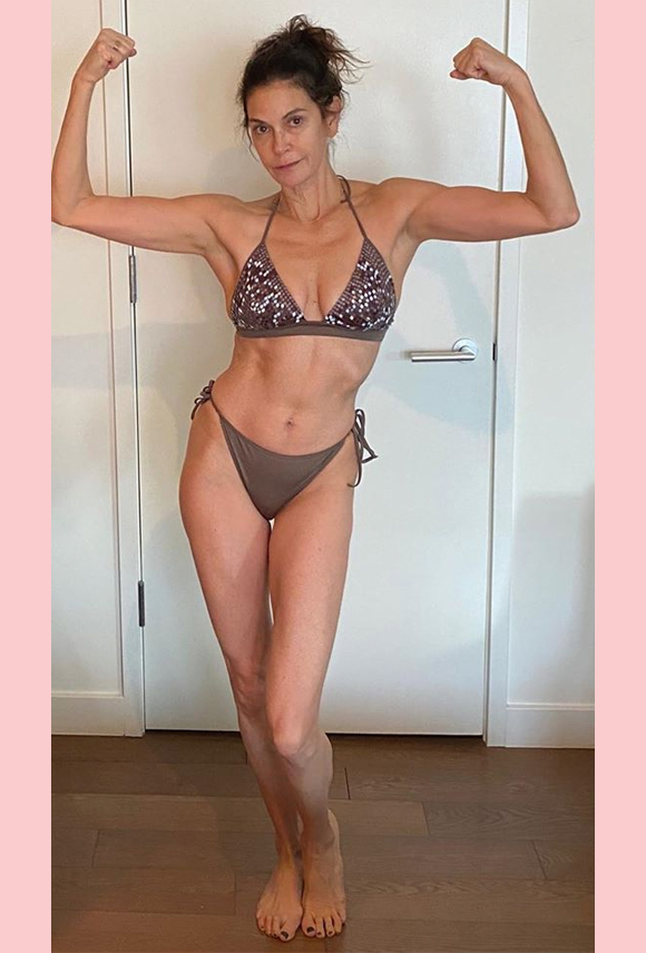 Teri Hatcher Shows Off Ripped Bikini Bod After 8 Week Fitness Challenge 