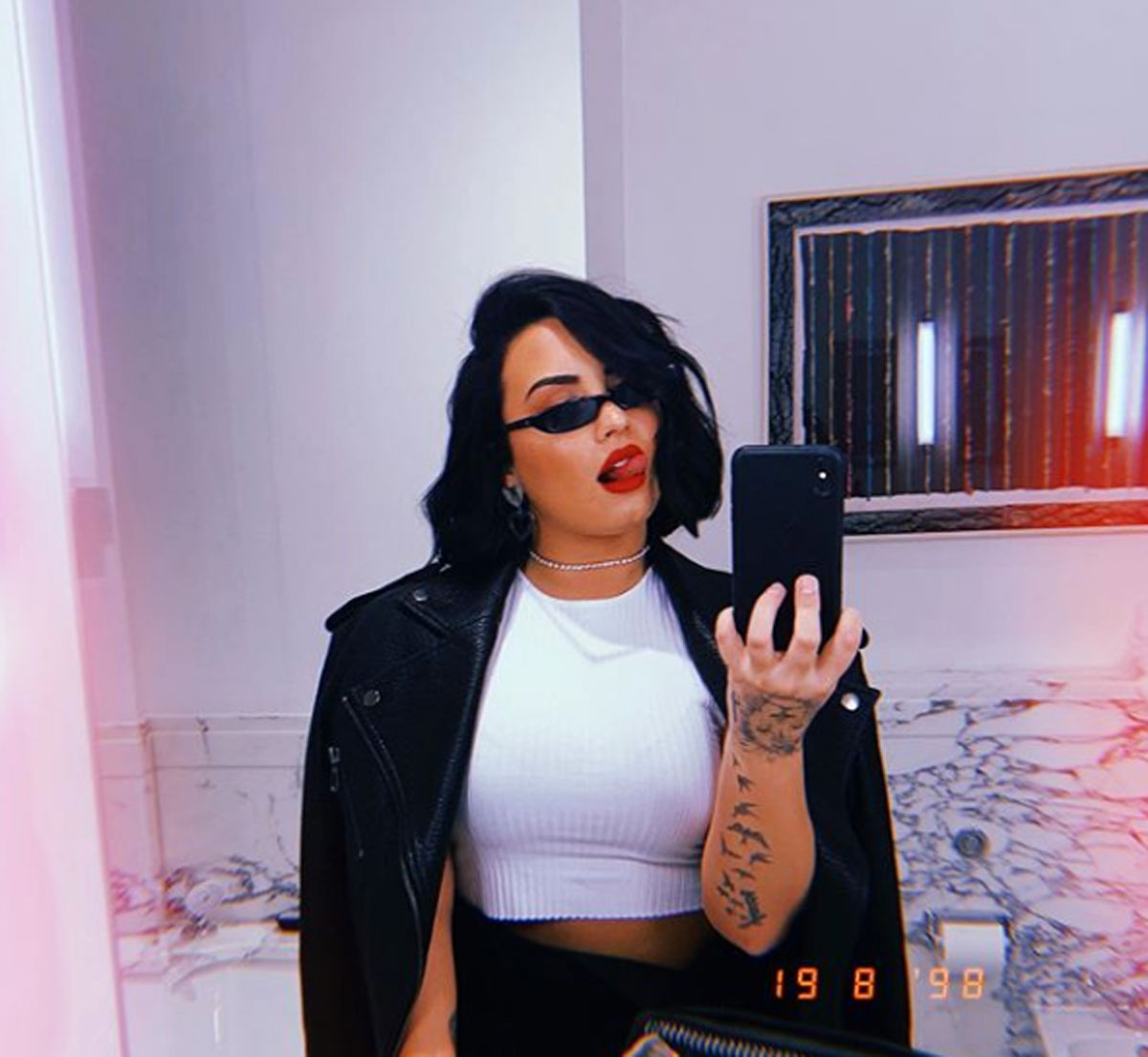 Demi Lovato selfie Instagram