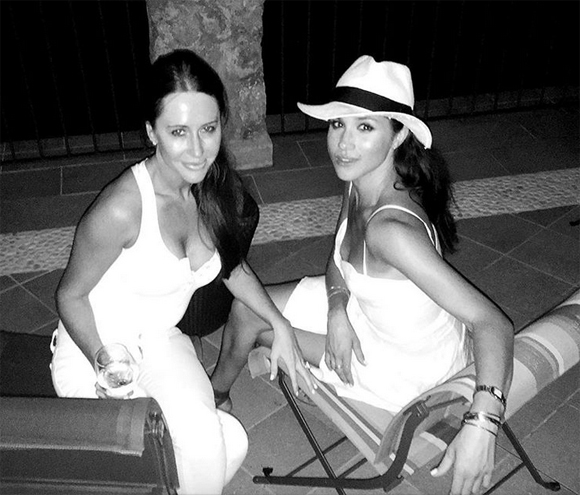 Jessica and Meghan on vacation in Italy
