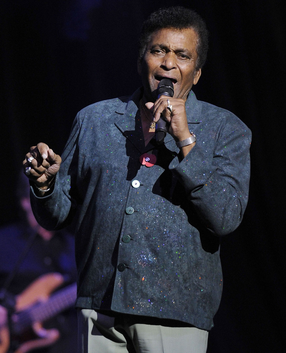 Charley Pride has passed away at 86 after battling coronavirus.
