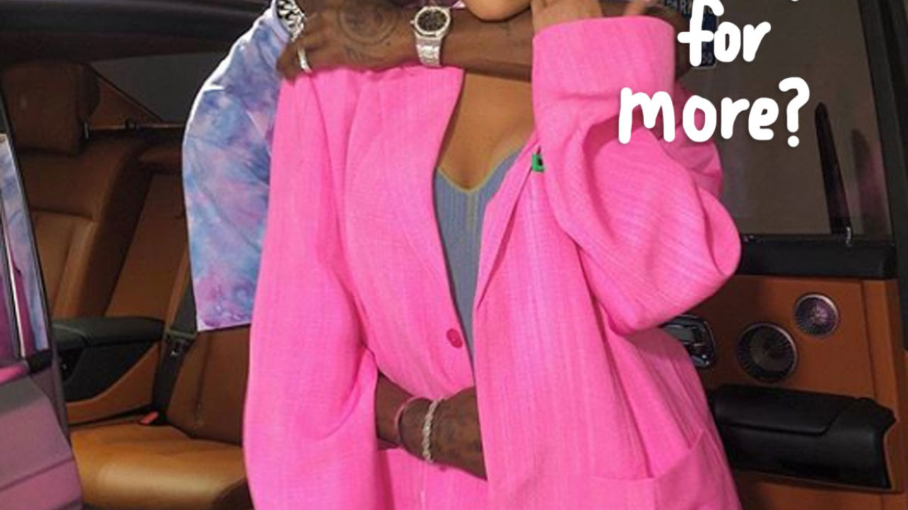 Kylie jenner outlet pink blazer