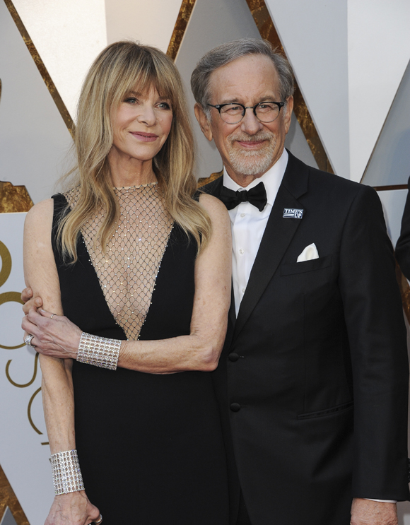 Porn kate capshaw Steven Spielberg