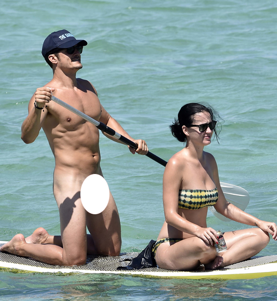 Orlando Bloom Katy Perry Paddleboarding