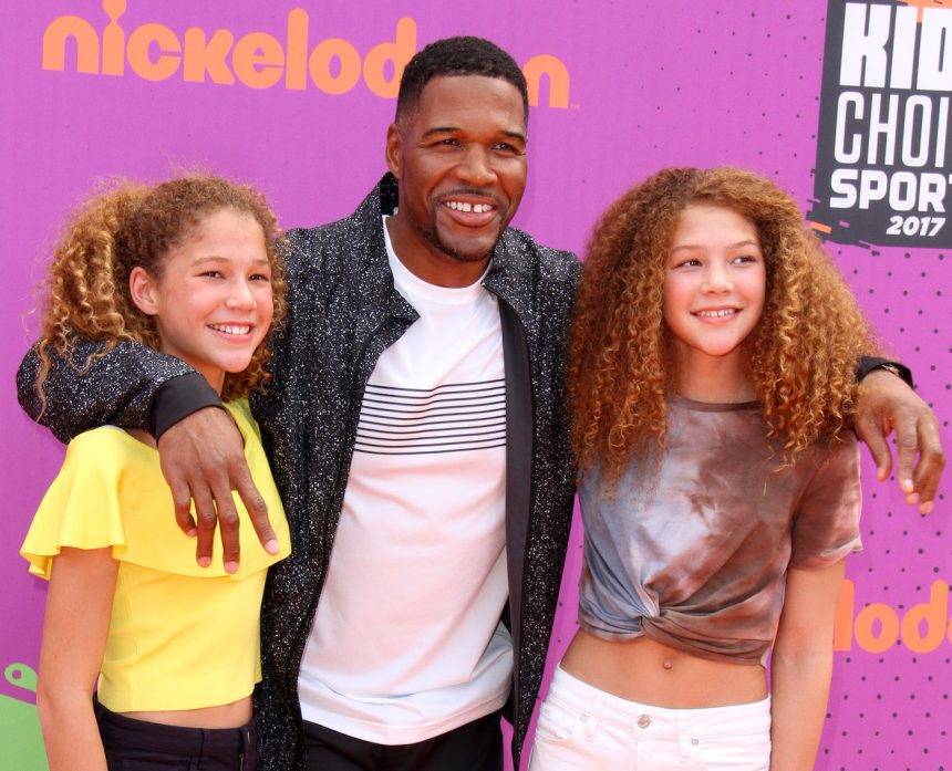 Michael Strahan Accuses Ex-Wife Of Abusing Their Teen Daughters, Wants ...