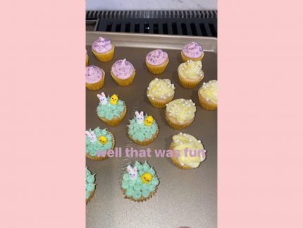 Kylie Jenner easter cupcakes 