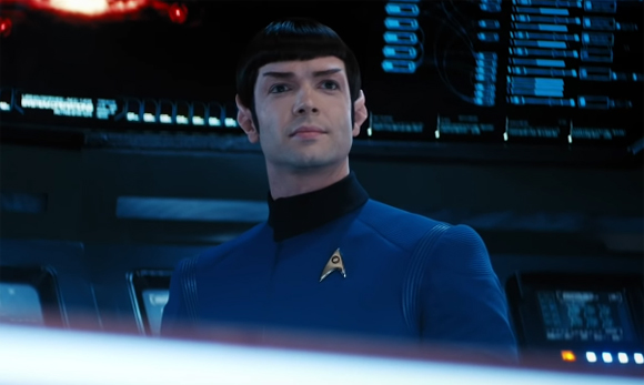 Ethan Peck as Spock in Star Trek Discovery 2019