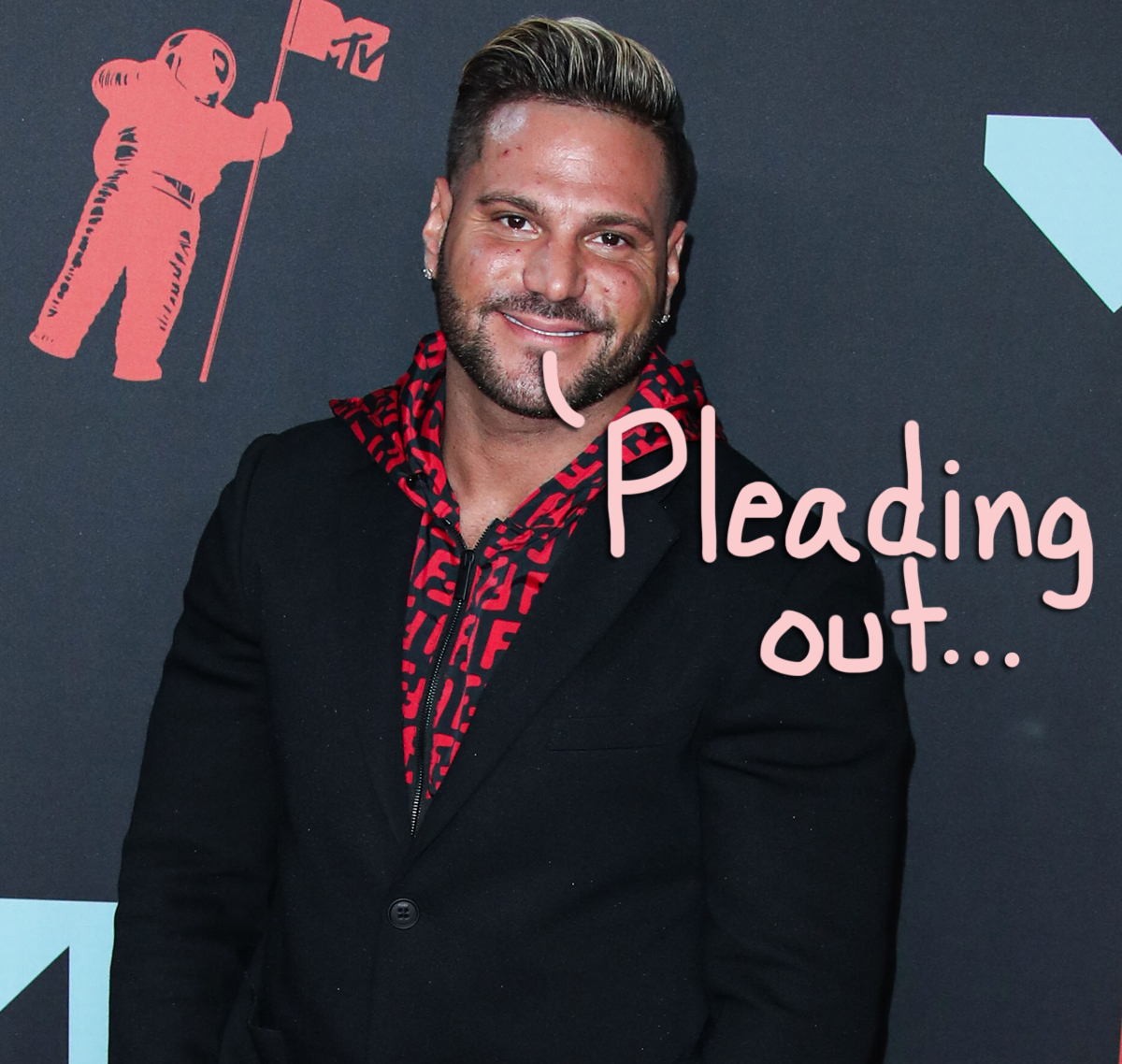 Ronnie Ortiz-Magro pleads out in his ongoing domestic violence case, gets probation and community service