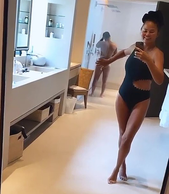 Chrissy Teigen John Legend shower pic cheating