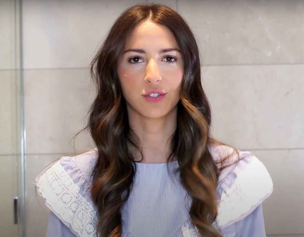 Arielle Charnas' Cosmopolitan Mezico cover got backlash