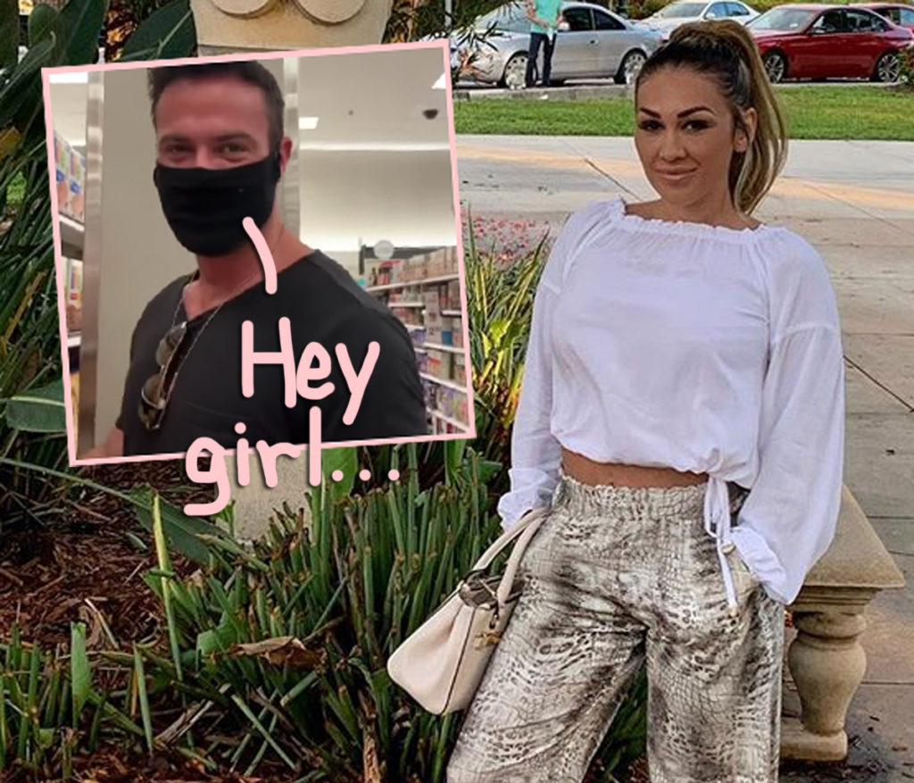 Former Bachelorette Villain Chad Johnson Caught Kissing Ronnie Ortiz Magros Ex In Vegas Video