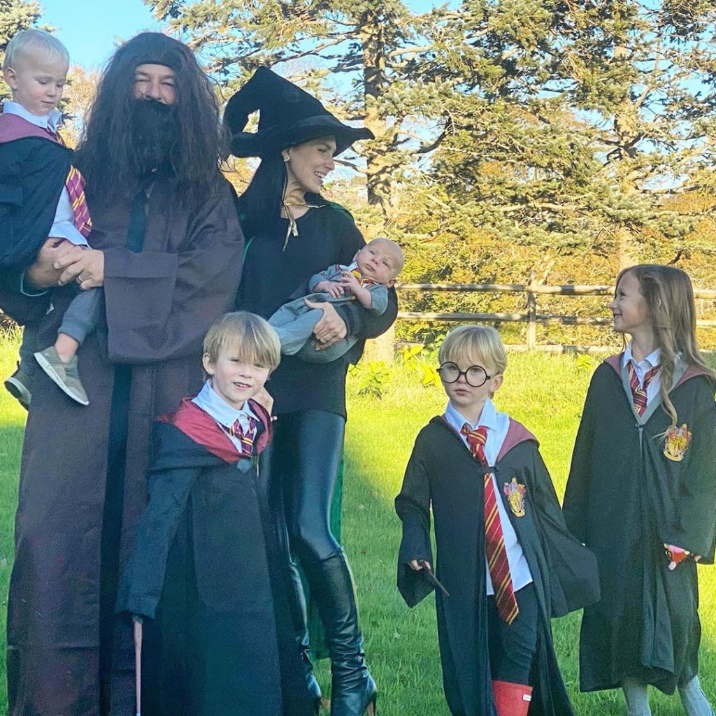 alec and hilaria baldwin family dress as harry potter characters