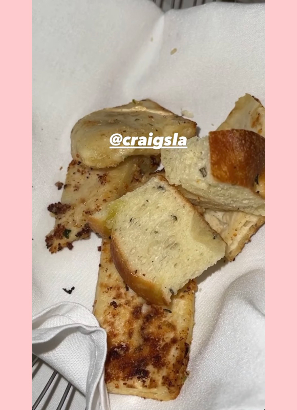 kylie jenner : craig's LA bread instagram story