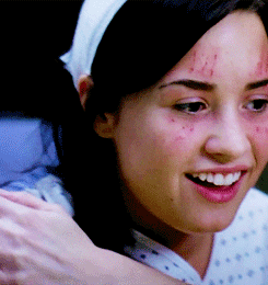 Demi Lovato Grey's Anatomy Gif