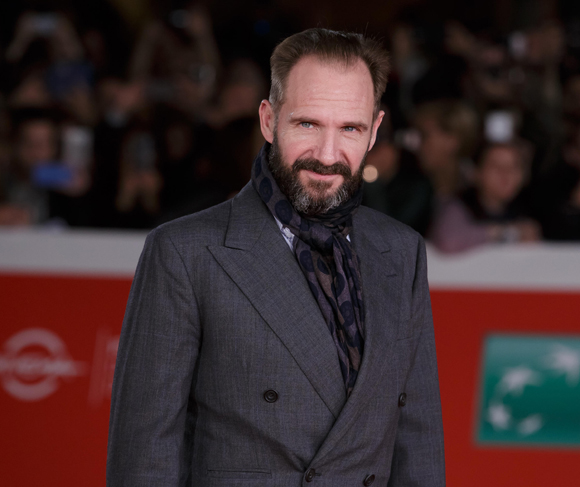 Ralph Fiennes big penis