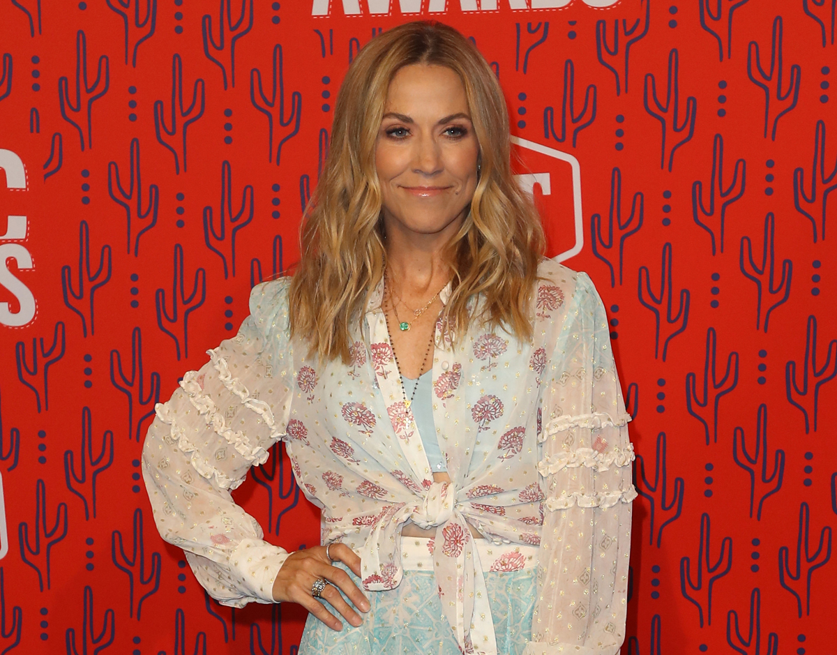 Sheryl Crow Speaks On Alleged Sexual Harassment From Michael Jacksons Late Manager Frank Dileo 