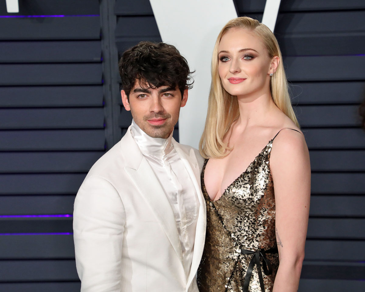 Sophie Turner Shares Never Before Seen Wedding Pics!