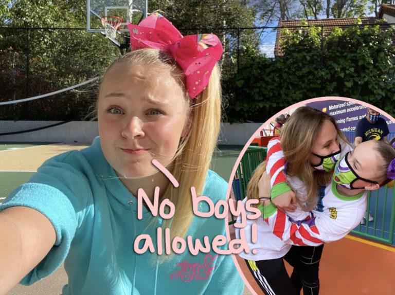 Why JoJo Siwa Is Fighting To Get Kissing Scene With Male Actor REMOVED(02)