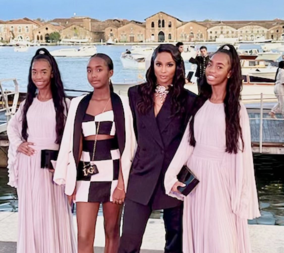 Diddy's Daughters Walk Dolce & Gabbana Runway In Honor Of Their Late ...