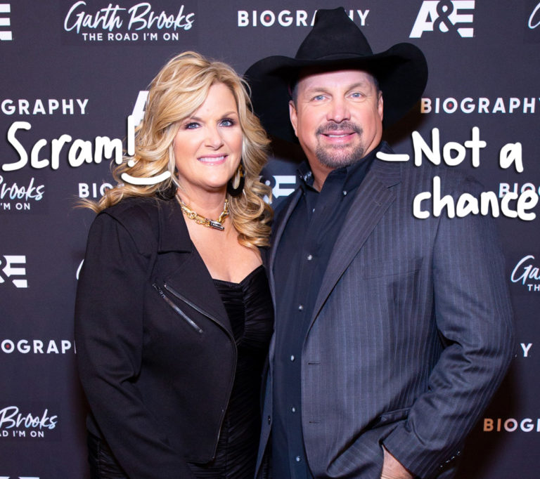 Awwww! Garth Brooks REFUSED To Leave Wife Trisha Yearwood's Side When ...